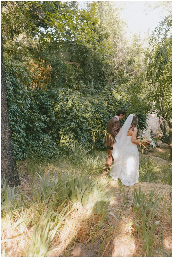 boho wedding - julian, california wedding - san diego wedding photographer - outdoor wedding photos - outdoor bride and groom portraits - golden hour wedding photos