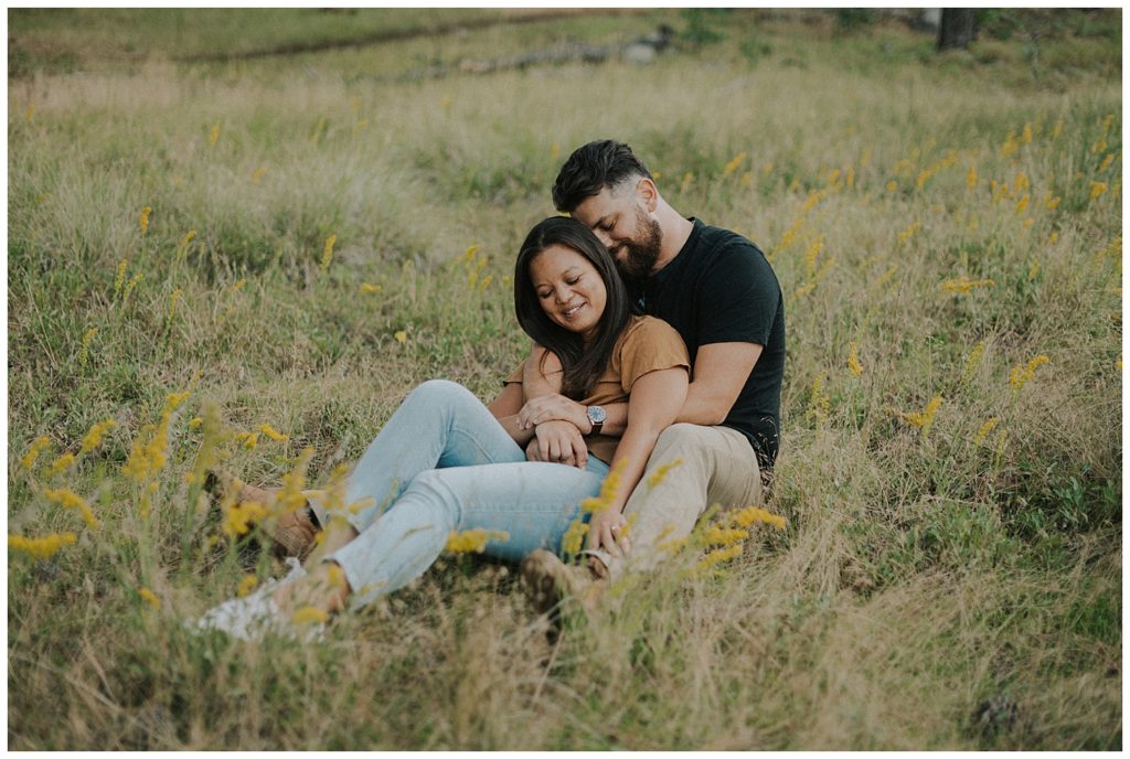 outdoor engagement session - nature engagement session - san diego engagement photographer - san diego wedding photographer - outdoor couples photos - mountain engagement session - casual engagement session outfits - dreamy modern engagement
