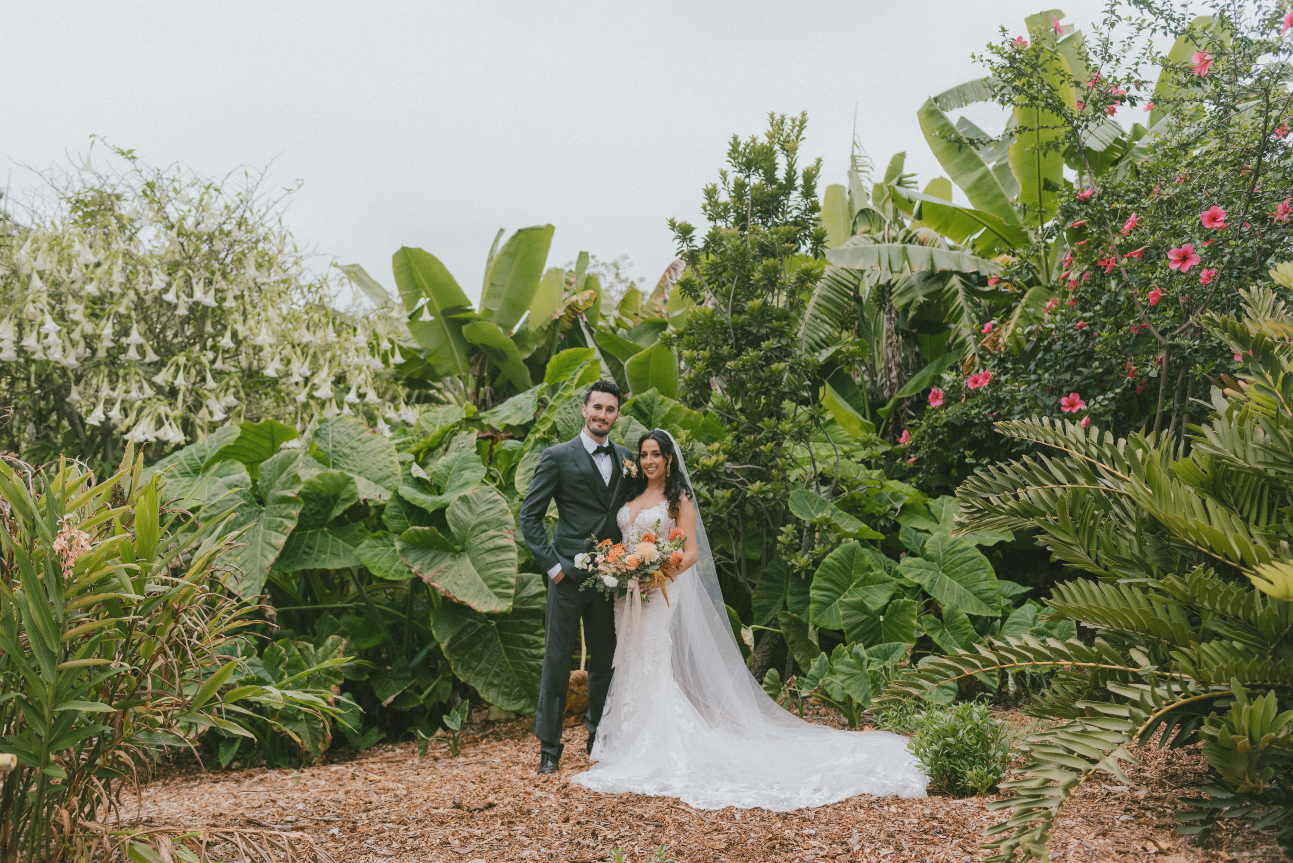 bride and groom photos at san diego botanic garden
